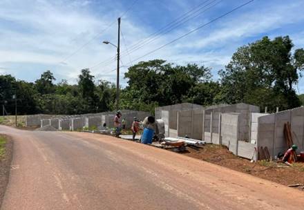 Fotografía de las obras que se construyen en el proyecto Amapolas en Parrita, Puntarenas.